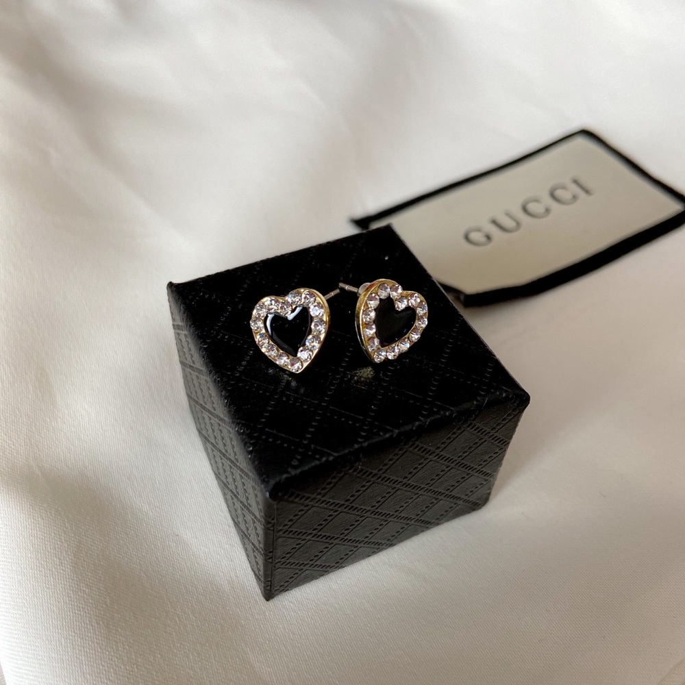 Heart Earrings 🖤